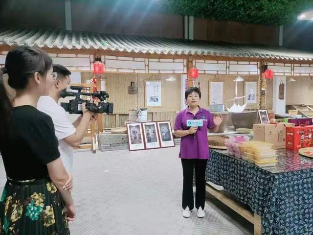 河南禹州 河南廣播電視臺《美麗河南·美好家》攝制組走進盛田農業